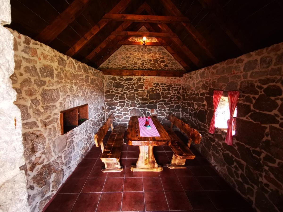 Holiday Home Bulog Sinac エクステリア 写真