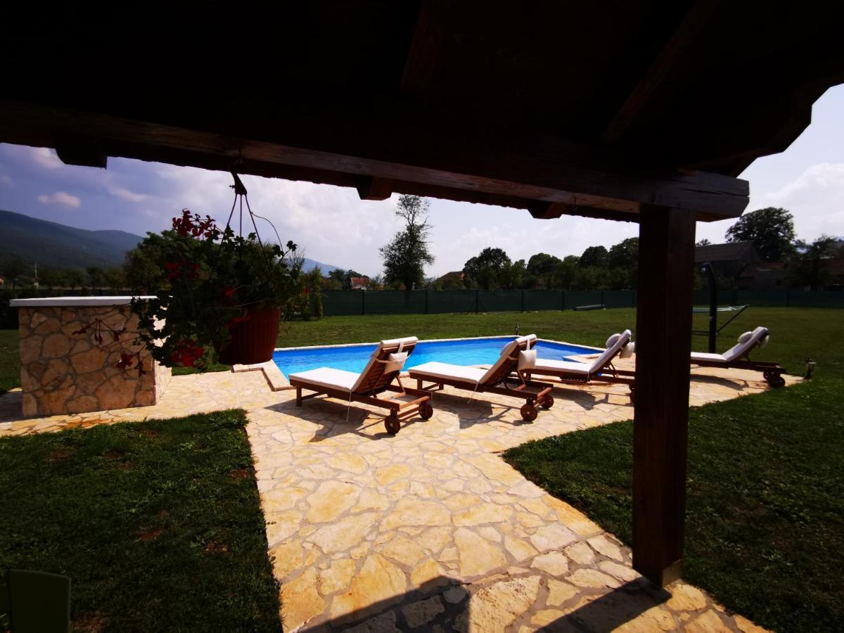 Holiday Home Bulog Sinac エクステリア 写真