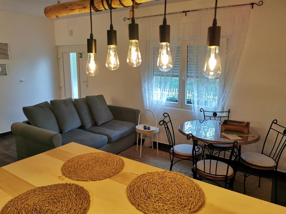Holiday Home Bulog Sinac エクステリア 写真