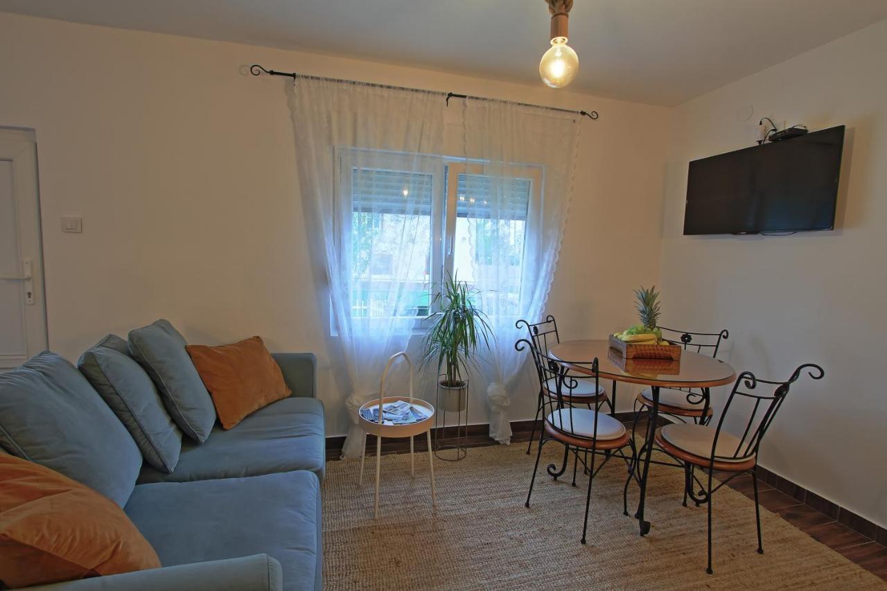 Holiday Home Bulog Sinac エクステリア 写真