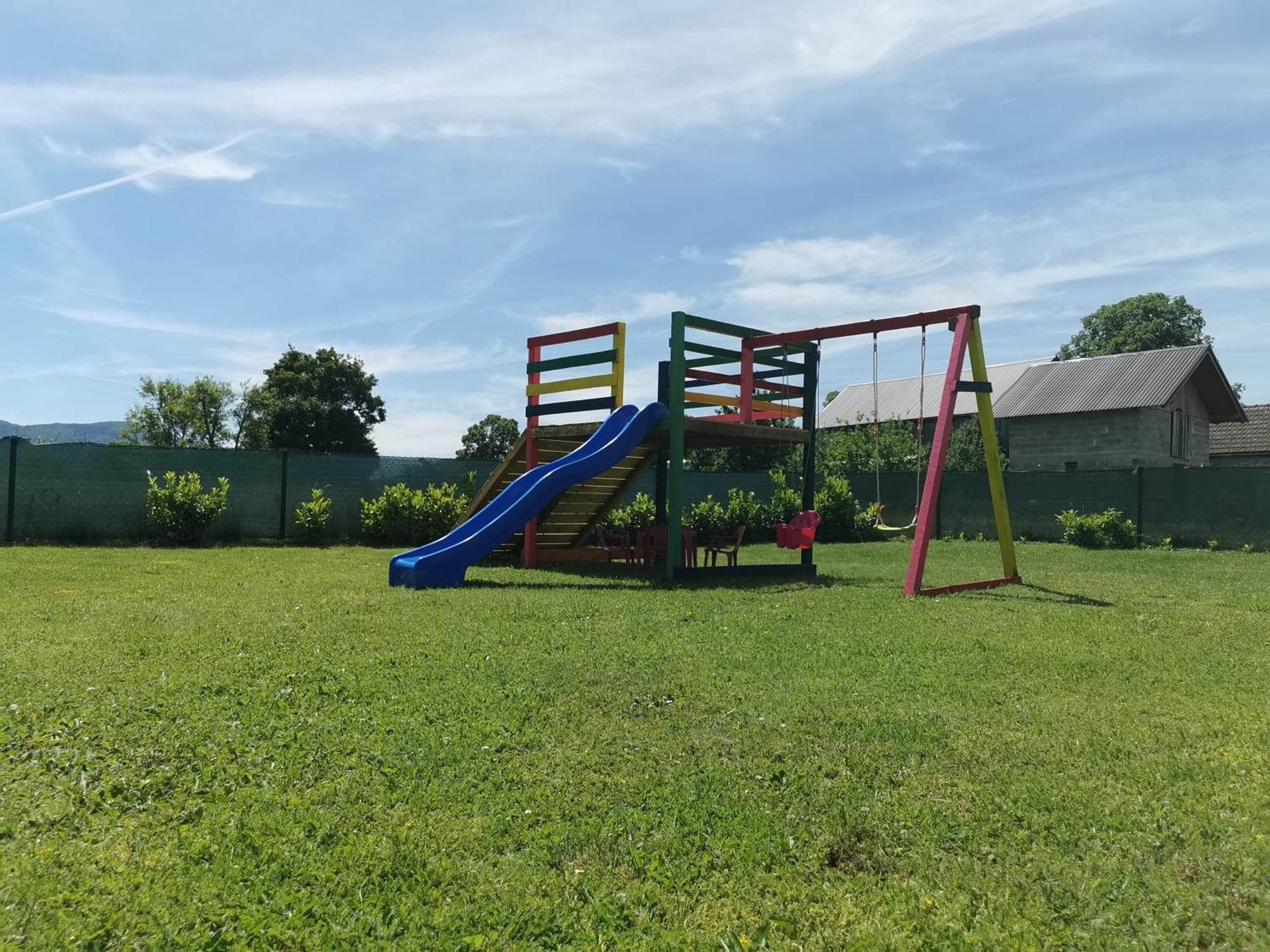 Holiday Home Bulog Sinac エクステリア 写真
