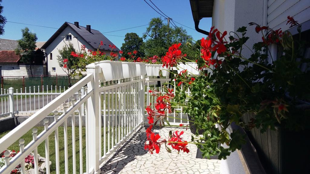 Holiday Home Bulog Sinac エクステリア 写真