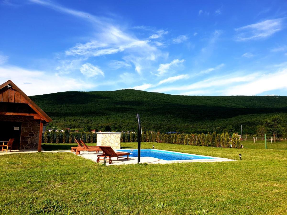 Holiday Home Bulog Sinac エクステリア 写真